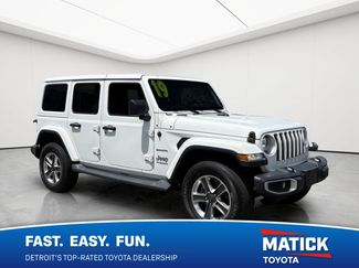 Used 2019 Jeep Wrangler Unlimited Sahara w/ Uconnect 4C Nav & Sound Group AWD/4WD video 1