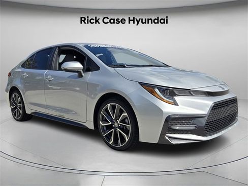 Used 2022 Toyota Corolla SE image 8