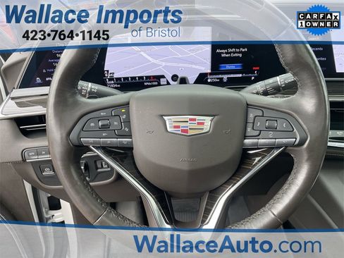 Used 2022 Cadillac Escalade ESV Premium Luxury w/ Performance Package image 17