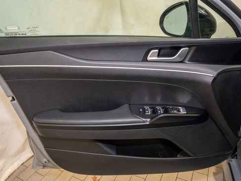 Used 2022 Kia K5 GT-Line w/ GT-Line FWD Premium Package image 11