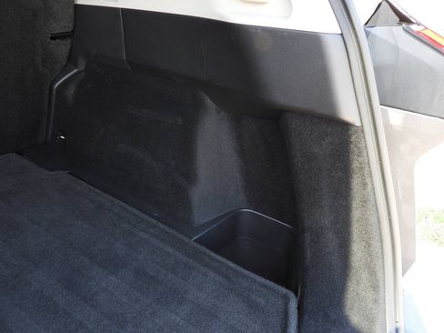 Used 2023 Nissan Rogue S AWD/4WD image 25