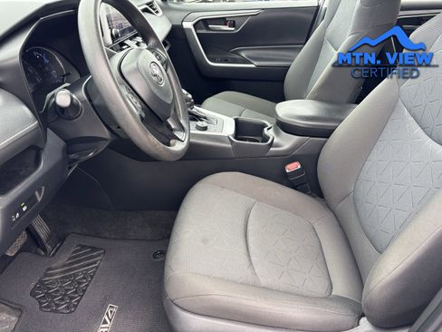 Used 2023 Toyota RAV4 XLE image 16