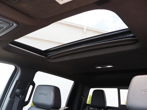 Certified 2023 GMC Sierra 1500 AT4 w/ AT4 Premium Package AWD/4WD image 40