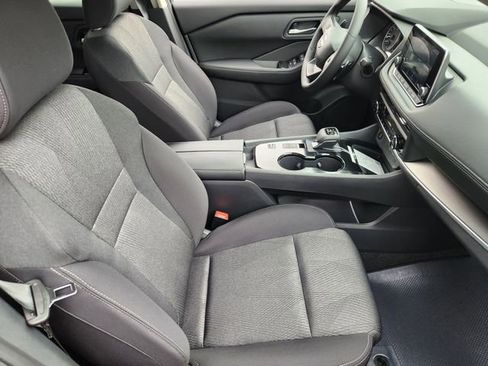 New 2026 Nissan Rogue SV image 10