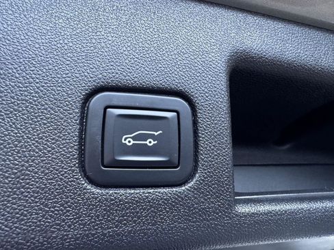 Certified 2019 Chevrolet Equinox LT AWD/4WD image 15