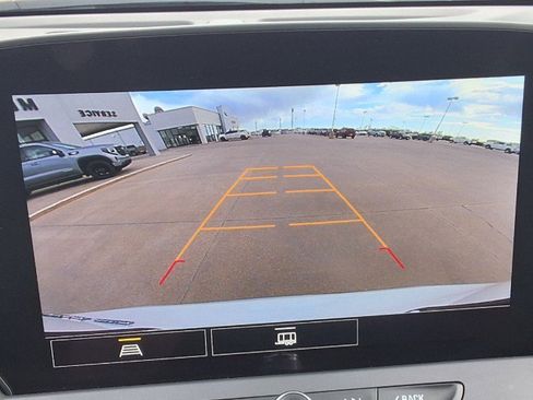 Used 2025 Chevrolet Blazer LT AWD/4WD image 19