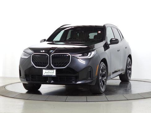 Used 2025 BMW X3 xDrive30i AWD/4WD image 4