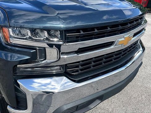 Used 2020 Chevrolet Silverado 1500 LT w/ Texas Edition image 30