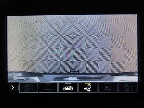 Used 2021 GMC Sierra 2500 Denali w/ Denali Black Diamond Edition image 24