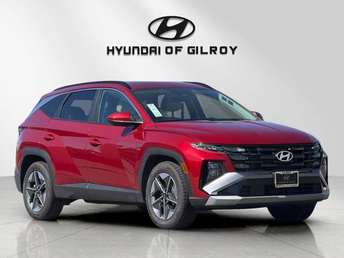 Used 2025 Hyundai Tucson SEL FWD image 7