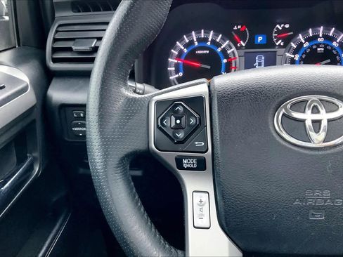 Used 2019 Toyota 4Runner SR5 Premium image 23