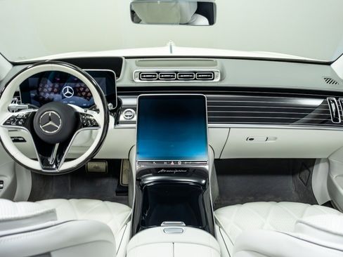 Used 2023 Mercedes-Benz Maybach S 680 4MATIC image 12