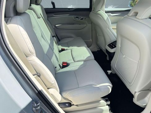 New 2026 Volvo XC90 B6 Ultra w/ Protection Package AWD/4WD image 28