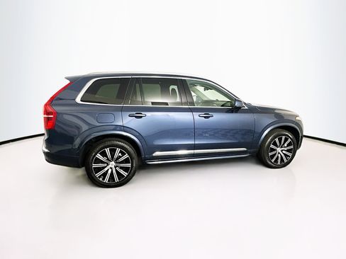 Used 2025 Volvo XC90 B5 Core image 10
