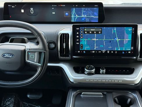 New 2026 Ford Expedition Max Platinum w/ Driver's Package image 24