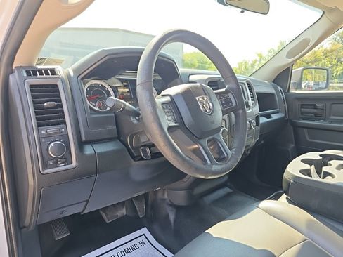 Used 2022 RAM 1500 Tradesman w/ Chrome Appearance Group AWD/4WD image 14