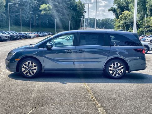 New 2026 Honda Odyssey EX-L image 2