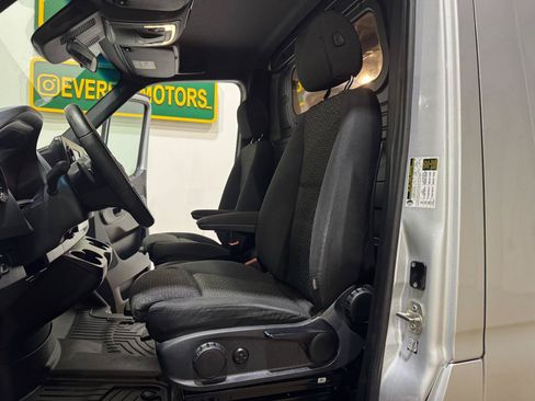 Used 2021 Mercedes-Benz Sprinter 2500 image 15