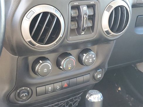 Used 2017 Jeep Wrangler Unlimited Sport w/ Quick Order Package 24S image 22