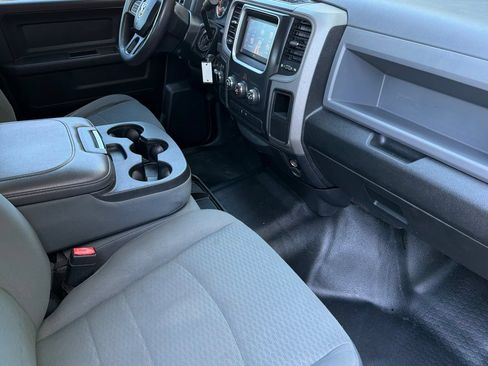 Used 2014 RAM 1500 ST w/ SXT Appearance Group AWD/4WD image 16