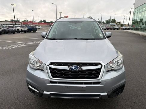 Used 2018 Subaru Forester 2.5i Premium w/ All-Weather Package AWD/4WD image 2