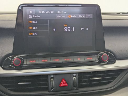 Used 2023 Kia Forte LXS w/ LXS Technology Package FWD image 18