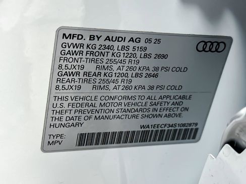 Certified 2025 Audi Q3 2.0T Premium Plus w/ Premium Plus Package image 29