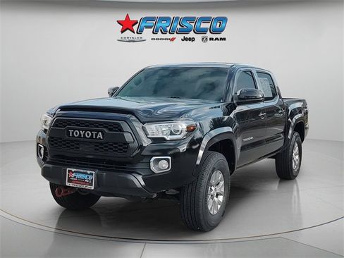 Used 2018 Toyota Tacoma SR5 image 4