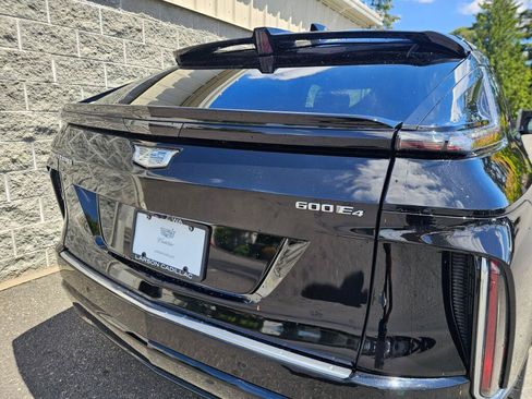 Used 2024 Cadillac Lyriq Tech w/ Driver Assist Package AWD/4WD image 18