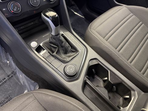 Used 2024 Volkswagen Tiguan S AWD/4WD image 20