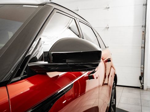 Used 2021 Land Rover Range Rover Velar R-Dynamic S image 15