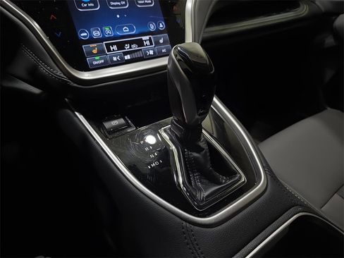 Used 2024 Subaru Outback Onyx Edition image 27