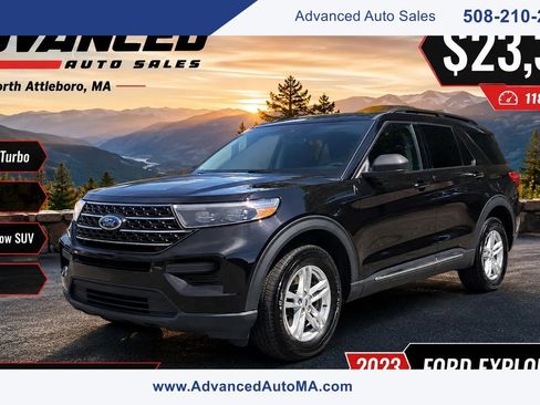 Used 2023 Ford Explorer XLT AWD/4WD image 1