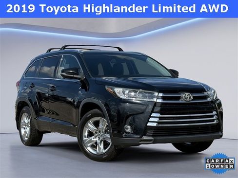 Used 2019 Toyota Highlander Limited image 1