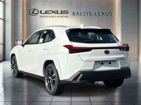 New 2026 Lexus UX 300h AWD image 5