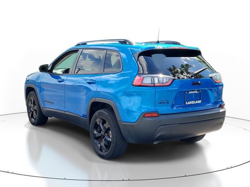 Used 2023 Jeep Cherokee Altitude Lux AWD/4WD image 5