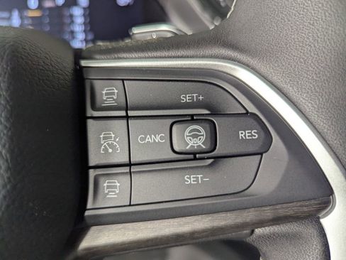 New 2026 Jeep Grand Cherokee Altitude RWD image 14