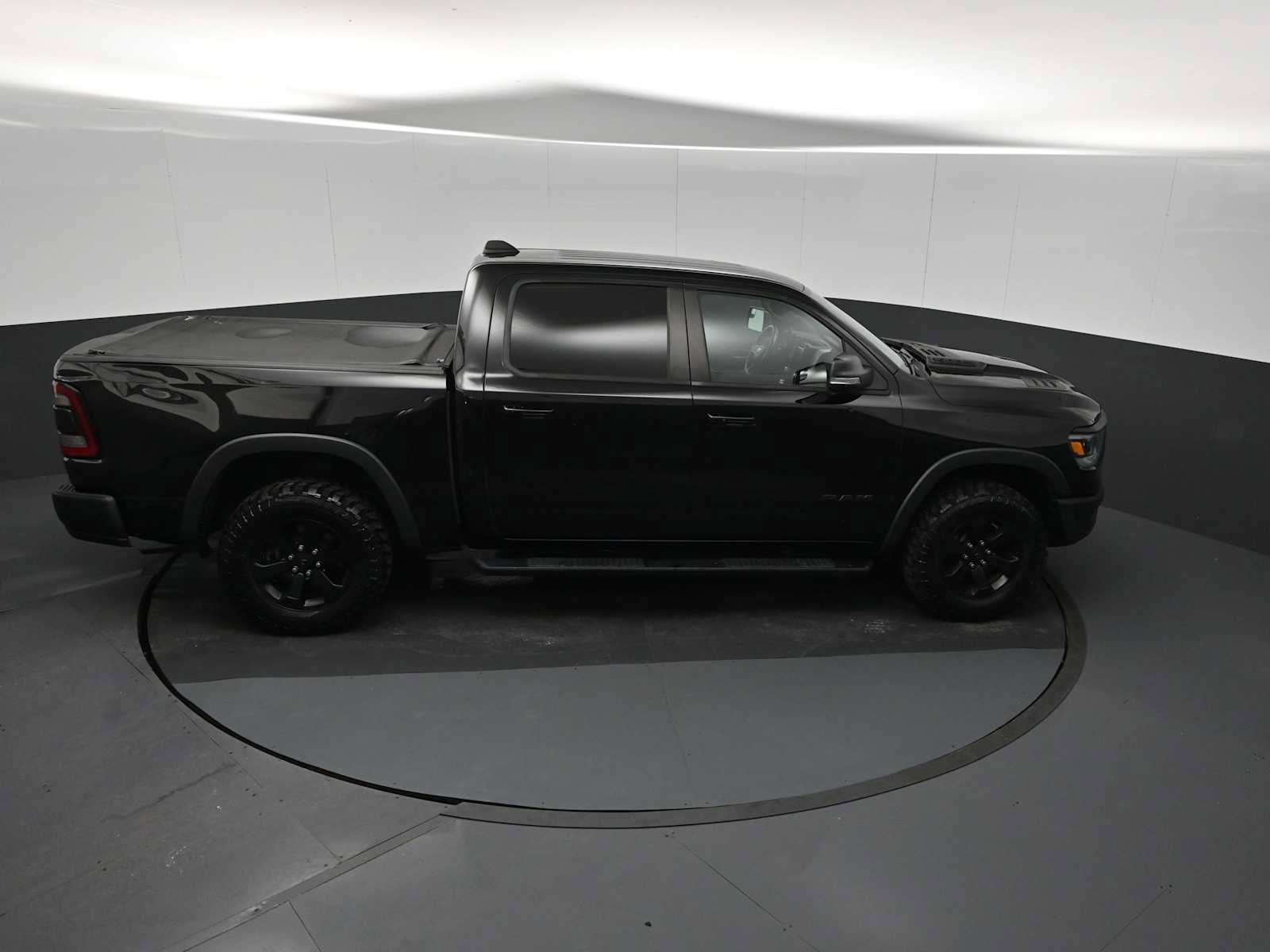 Used 2020 RAM 1500 Rebel w/ Rebel Level 2 Equipment Group AWD/4WD image 17