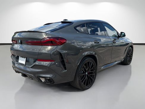 New 2026 BMW X6 xDrive40i w/ Executive Package image 3