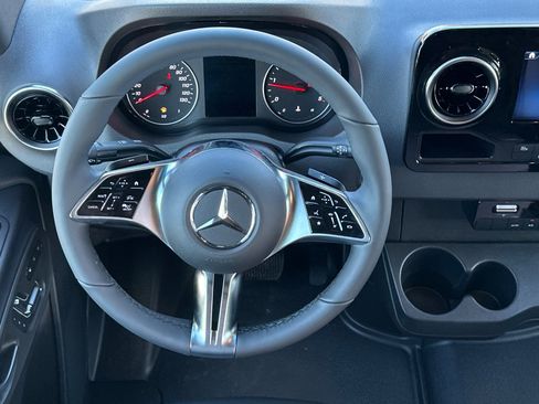 New 2026 Mercedes-Benz Sprinter 2500 image 13