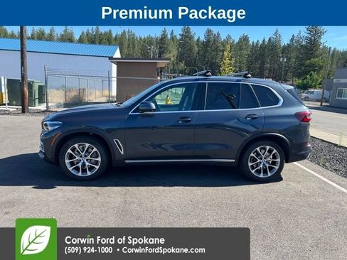 Used 2022 BMW X5 xDrive40i AWD/4WD image 4