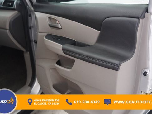 Used 2011 Honda Odyssey EX-L image 18