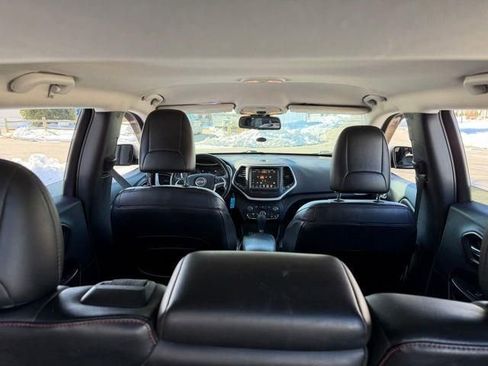 Used 2014 Jeep Cherokee Trailhawk w/ Leather Interior Group AWD/4WD image 21
