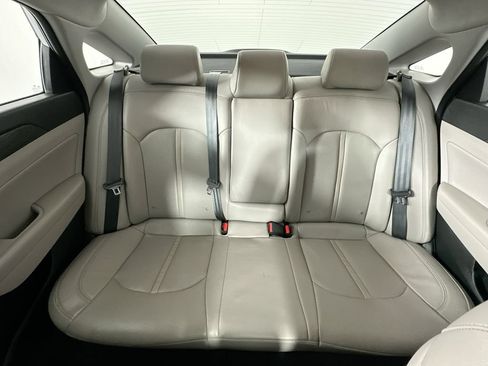 Used 2019 Hyundai Sonata Limited FWD image 11