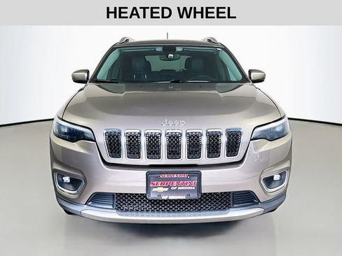 Used 2019 Jeep Cherokee Limited image 4