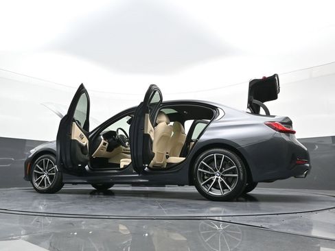 Used 2021 BMW 330i xDrive Sedan w/ Convenience Package image 41