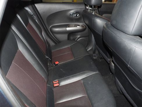 Used 2014 Nissan Juke SL image 15