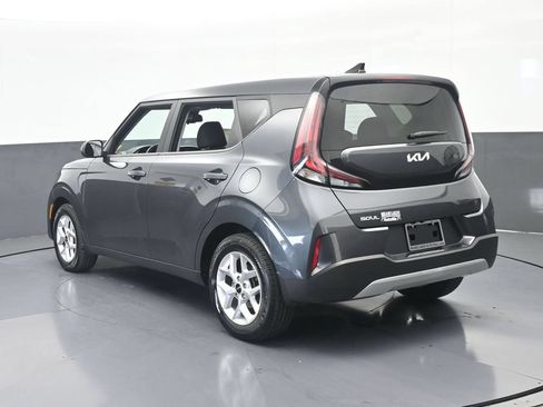 Used 2024 Kia Soul S FWD image 4