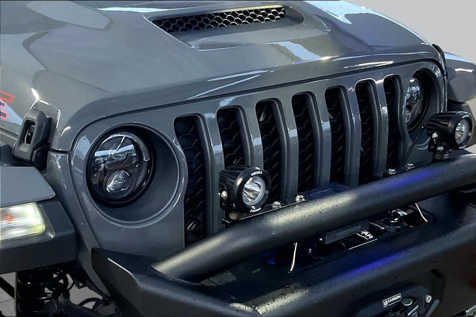 Used 2022 Jeep Gladiator Mojave w/ Cold Weather Group AWD/4WD image 29