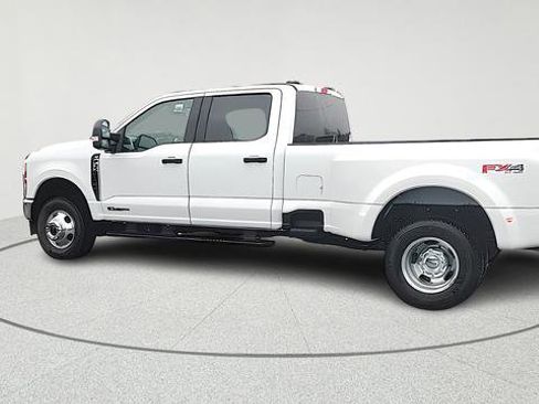 New 2026 Ford F350 XLT image 5